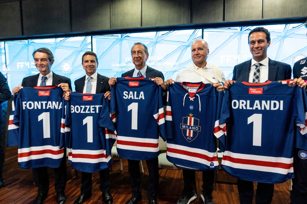 First pillar erected at Fiera Ice Arena, the new home of ice sports