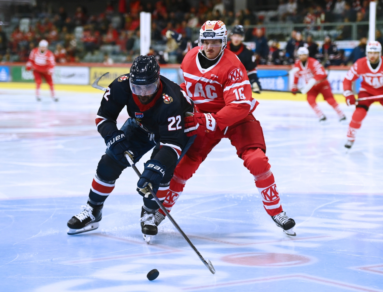 TOP-OF-THE-TABLE CLASH: MILANO TAKE ON LEADERS KAC